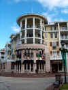 baytown_building.jpg (31106 bytes)